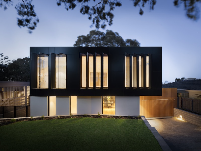 Downtown Luxury Penthouse - Photo 4